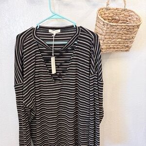 Gilded Intent Black and Cream Striped Lace-Up V-Neck Top